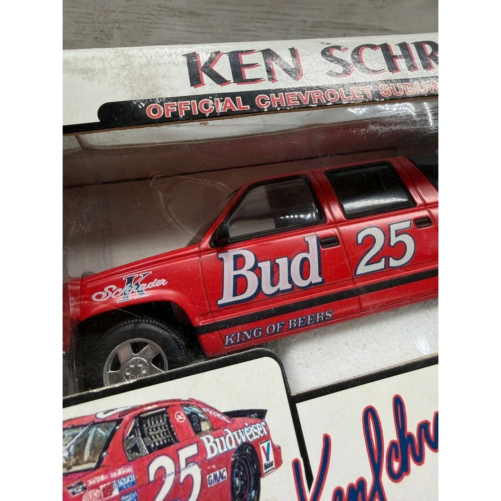Ken Schrader 25 Budweiser Chevrolet Suburban Die Cast Metal Bank 1:25 Scale